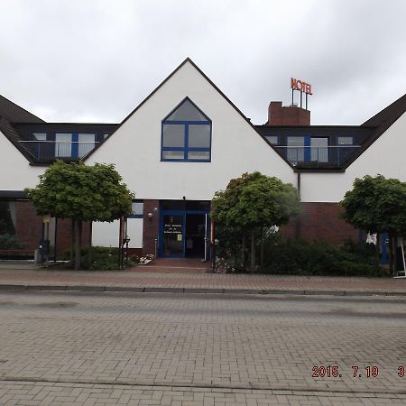 Pampow Hotel Ziegenkrug Schweriner Tor מראה חיצוני תמונה