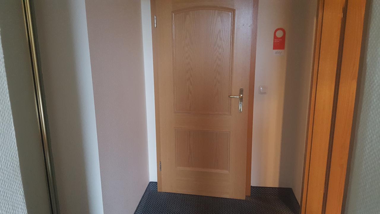 Pampow Hotel Ziegenkrug Schweriner Tor מראה חיצוני תמונה