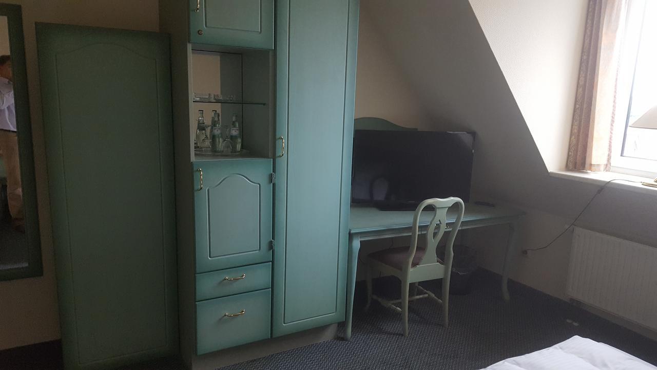 Pampow Hotel Ziegenkrug Schweriner Tor מראה חיצוני תמונה