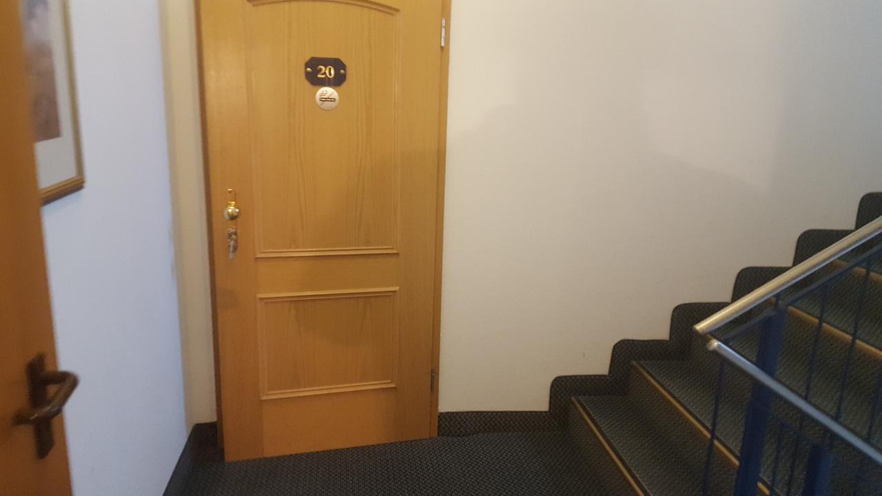 Pampow Hotel Ziegenkrug Schweriner Tor מראה חיצוני תמונה