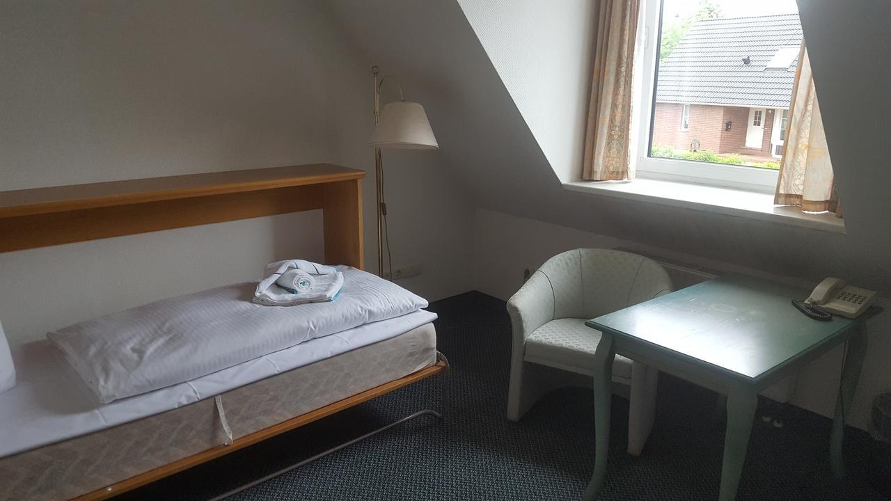 Pampow Hotel Ziegenkrug Schweriner Tor מראה חיצוני תמונה