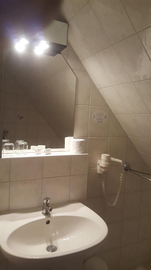 Pampow Hotel Ziegenkrug Schweriner Tor מראה חיצוני תמונה
